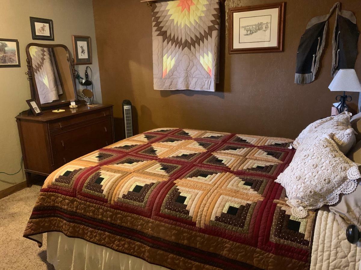 Zion'S Backyard Bed And Breakfast Colorado City Buitenkant foto