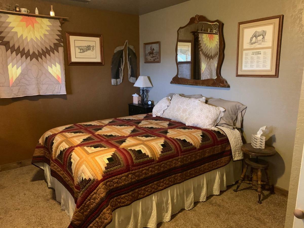 Zion'S Backyard Bed And Breakfast Colorado City Buitenkant foto